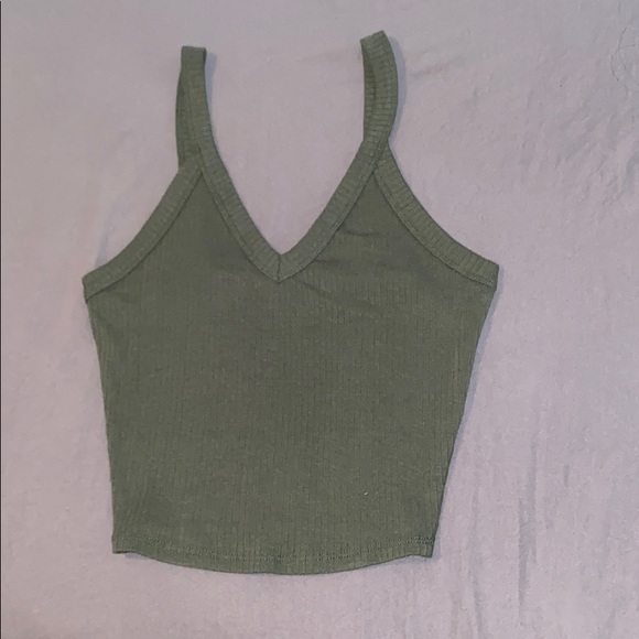 mid crop top